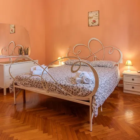 Residenza Paradisea 빌라 아레초